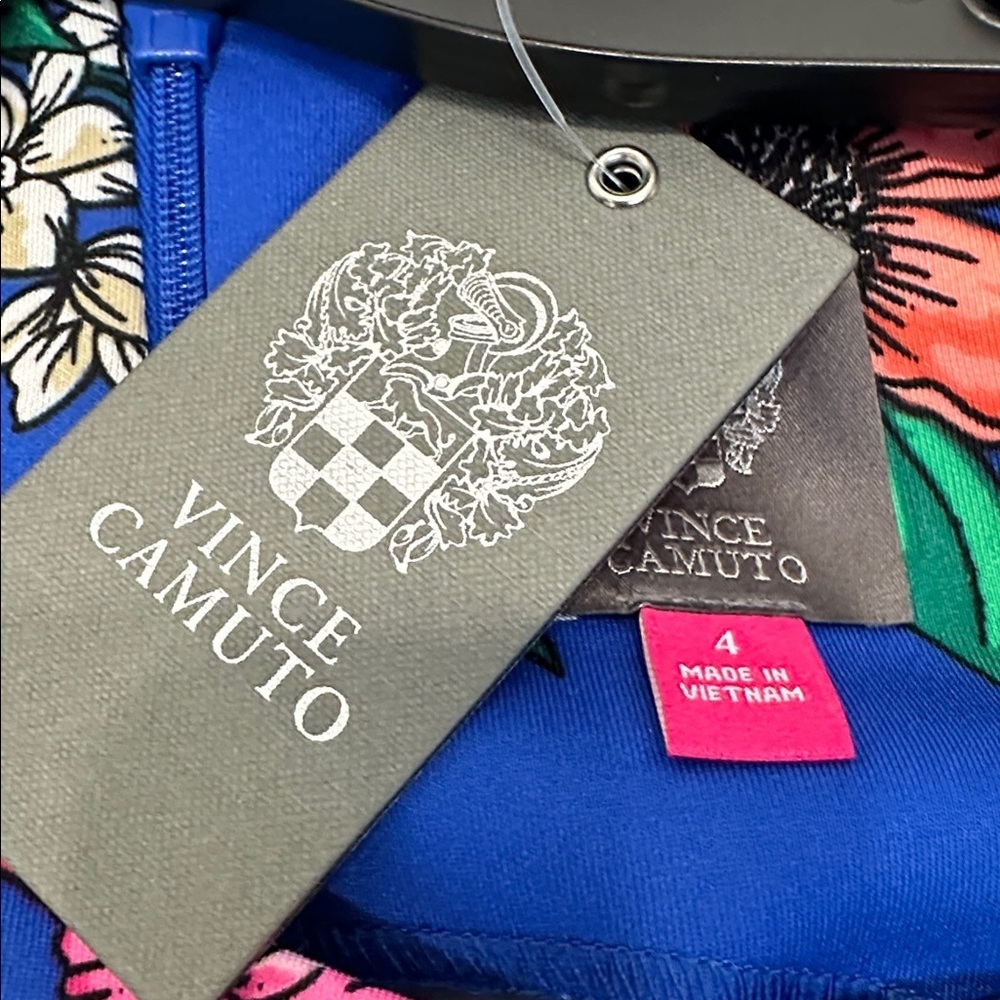 Vince Camuto Blue Floral Fit & Flare Scalloped Hem Sleeveless Dress Size 4 NWT - Picture 7 of 9